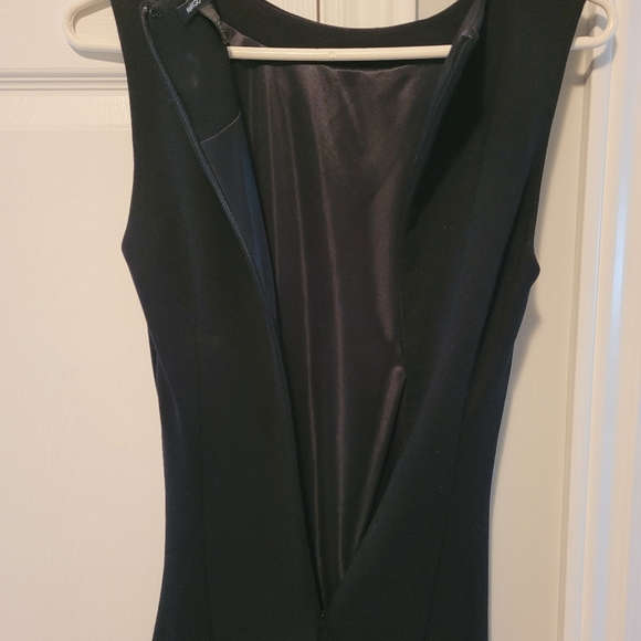 Le Chateau Black Dress - Picture 4 of 5